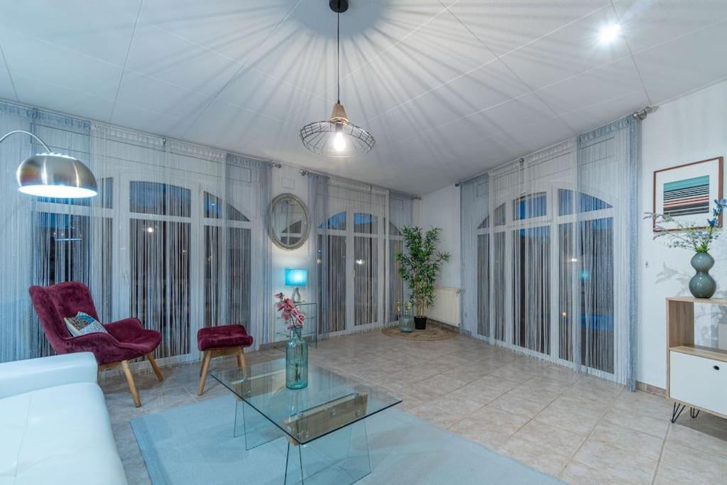 Sm21-Gran Casa De Vacaciones En La Playa, 4 Habitaciones, Climatizada, Piscina, Barbacoa Y Wifi Эмпуриабрава Экстерьер фото