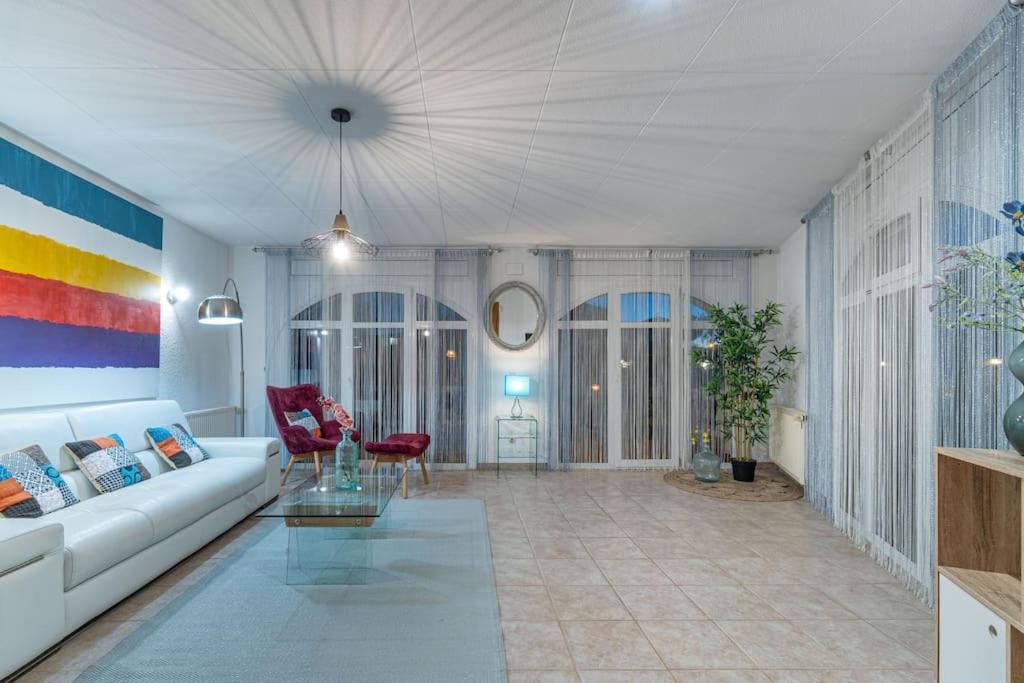 Sm21-Gran Casa De Vacaciones En La Playa, 4 Habitaciones, Climatizada, Piscina, Barbacoa Y Wifi Эмпуриабрава Экстерьер фото